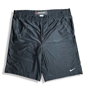 Vintage Y2K Nike Men's Black Basketball Shorts